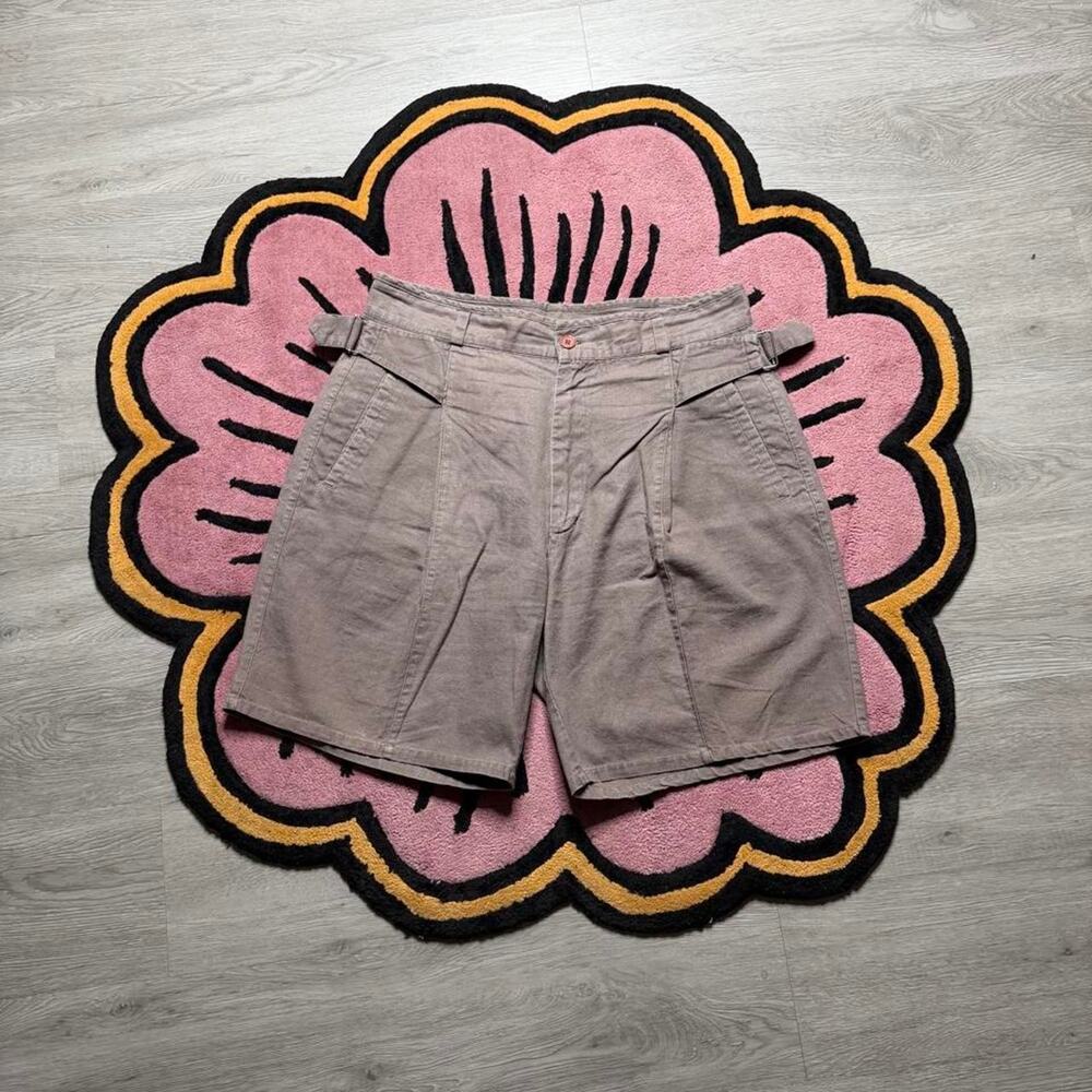 Vintage 90’s I Witness Pleated Chino Shorts Size 36